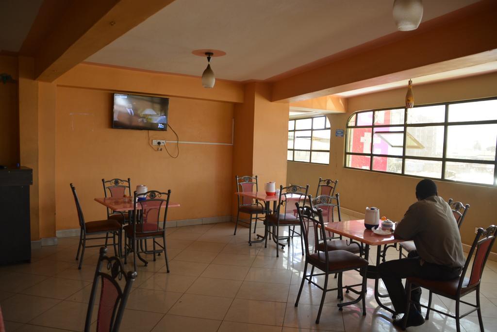 Starehe Link Hotel Nairobi Zewnętrze zdjęcie